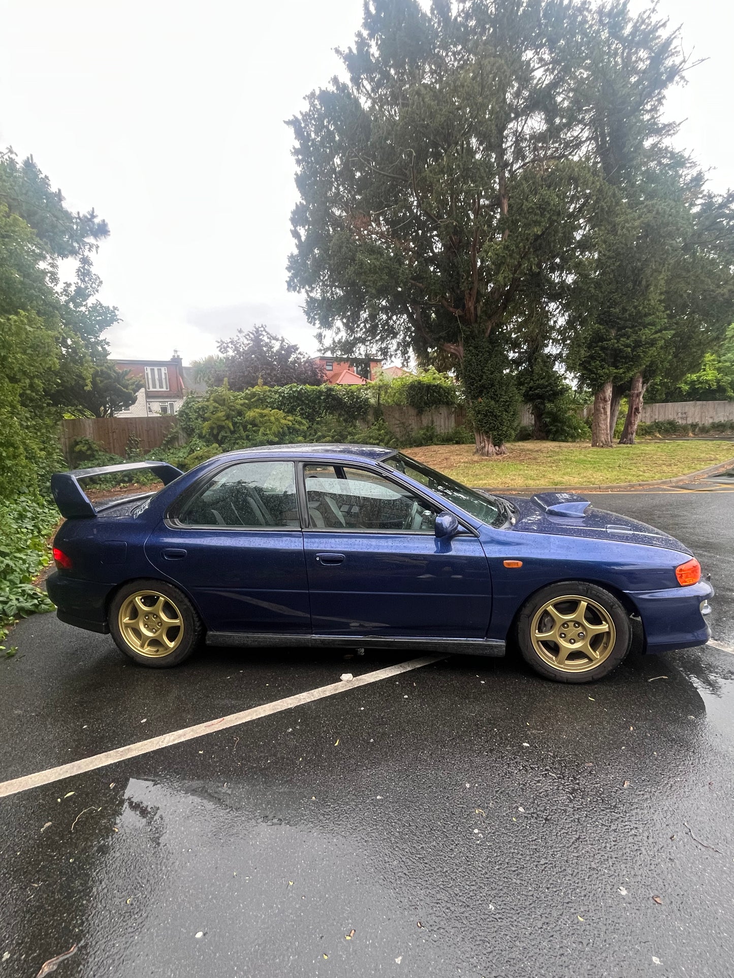 Subaru Impreza GT2000