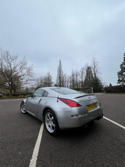 Nissan 350z GT