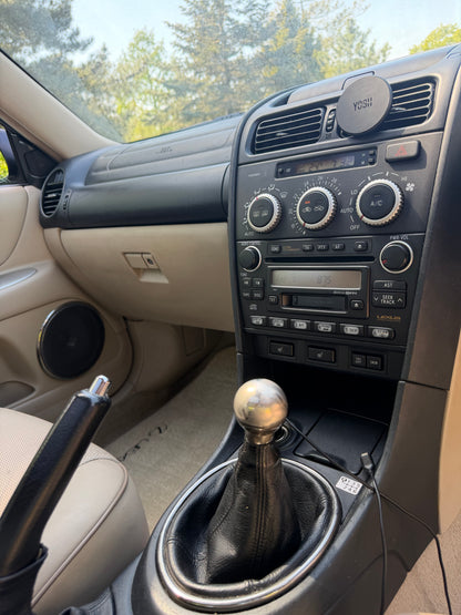 Lexus IS200