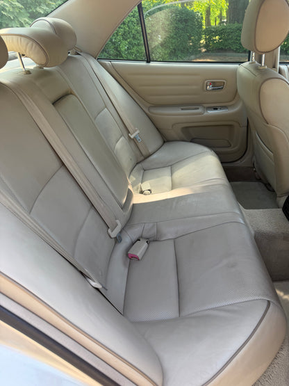 Lexus IS200