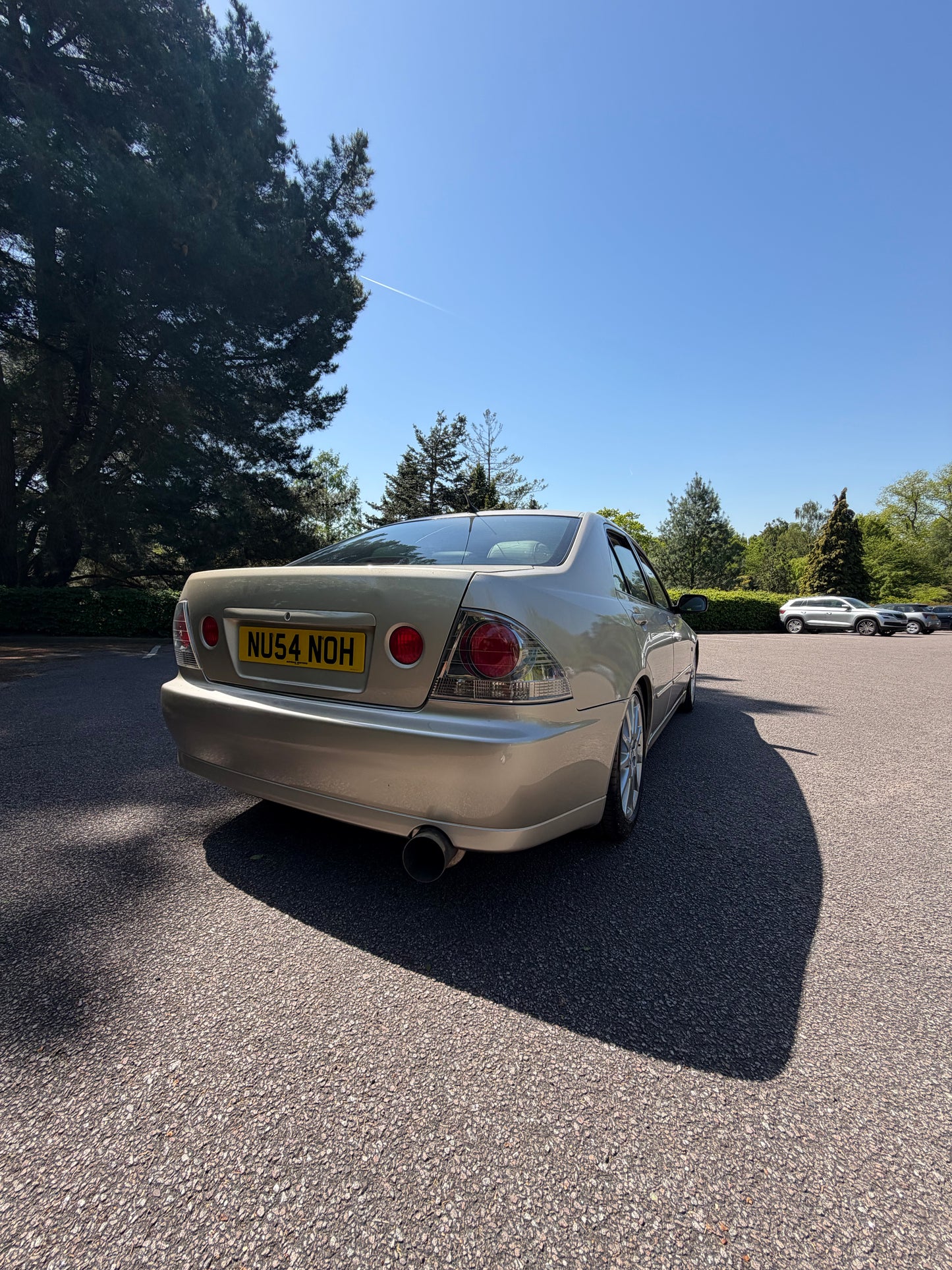 Lexus IS200
